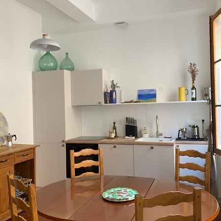 Superbe Appartement Familial En Coeur De Ville - Parking - Petit Dej Sur Demande La Ciotat Exteriör bild